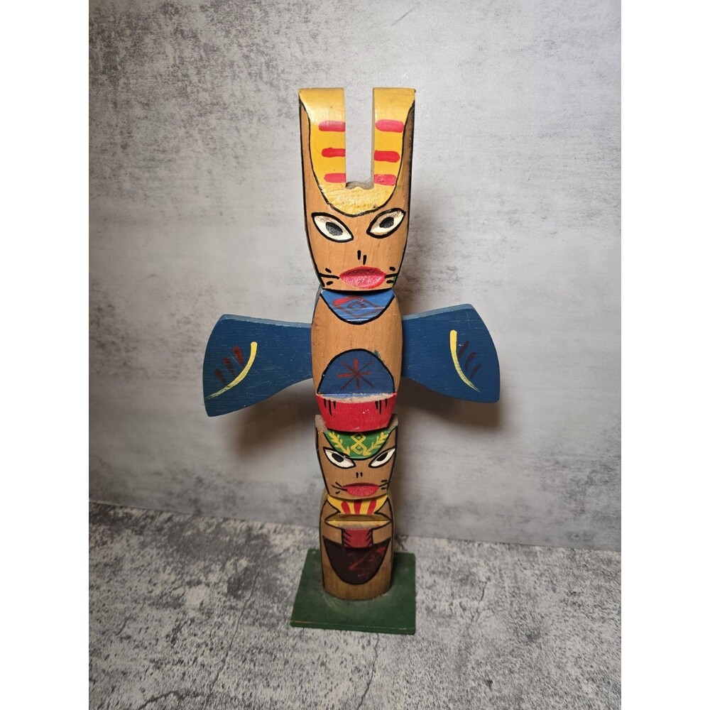 VTG Hand Carved and Painted Souvenir Totem Pole Native American Made Folk Art OH